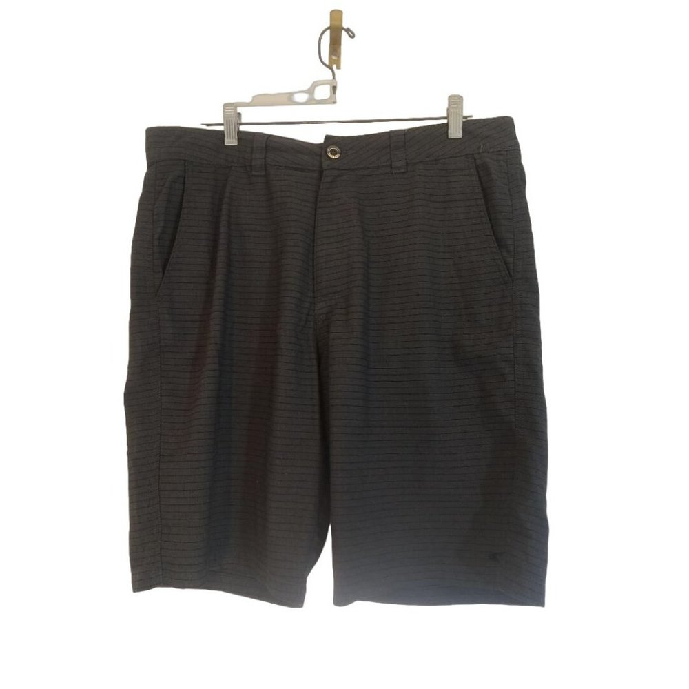 O'Neill Chino Shorts Men's Sz 34 Gray Black Stripes Flat Front Relaxed Fit Casua